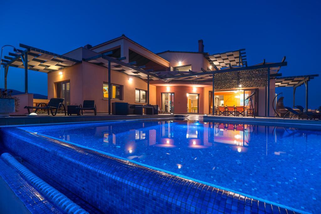 Villa Skinos Ilivatos Eco Villa&estate *